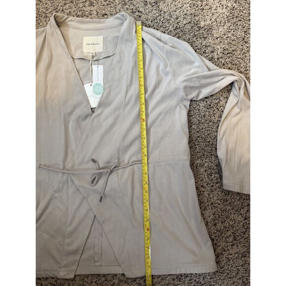 Thread & Supply Size: XXL Condition: New With Tags (NWT) Light Gray (Neutral) - Picture 8 of 8